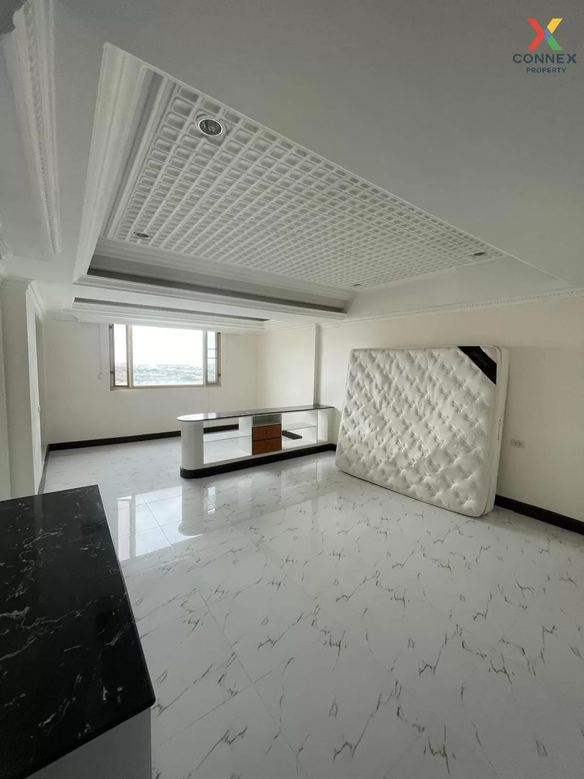 For Sale Condo , Royal Castle Pattanakarn , ARL-Hua Mak , Suan Lu 2