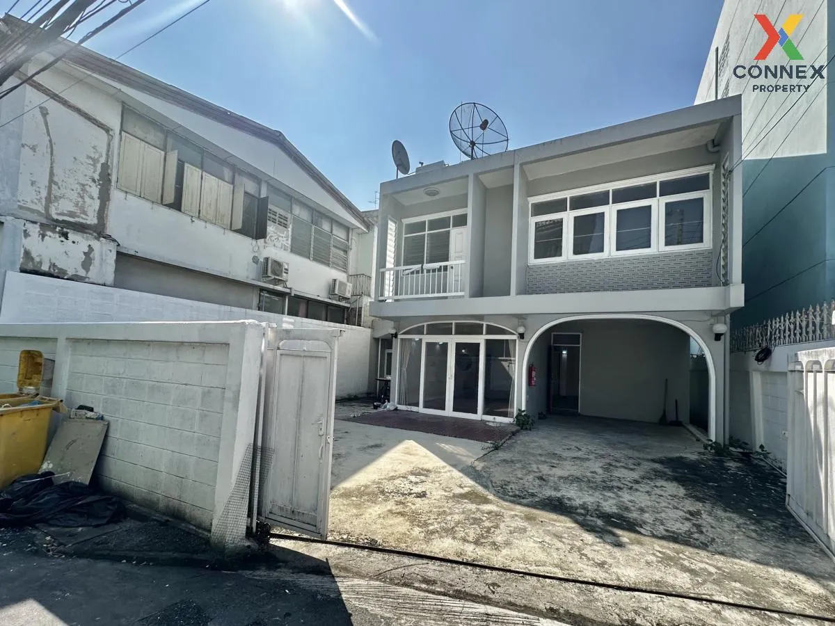 For Sale  single house 2-storey, Rama 5 road, Soi Santisuk , Than 2