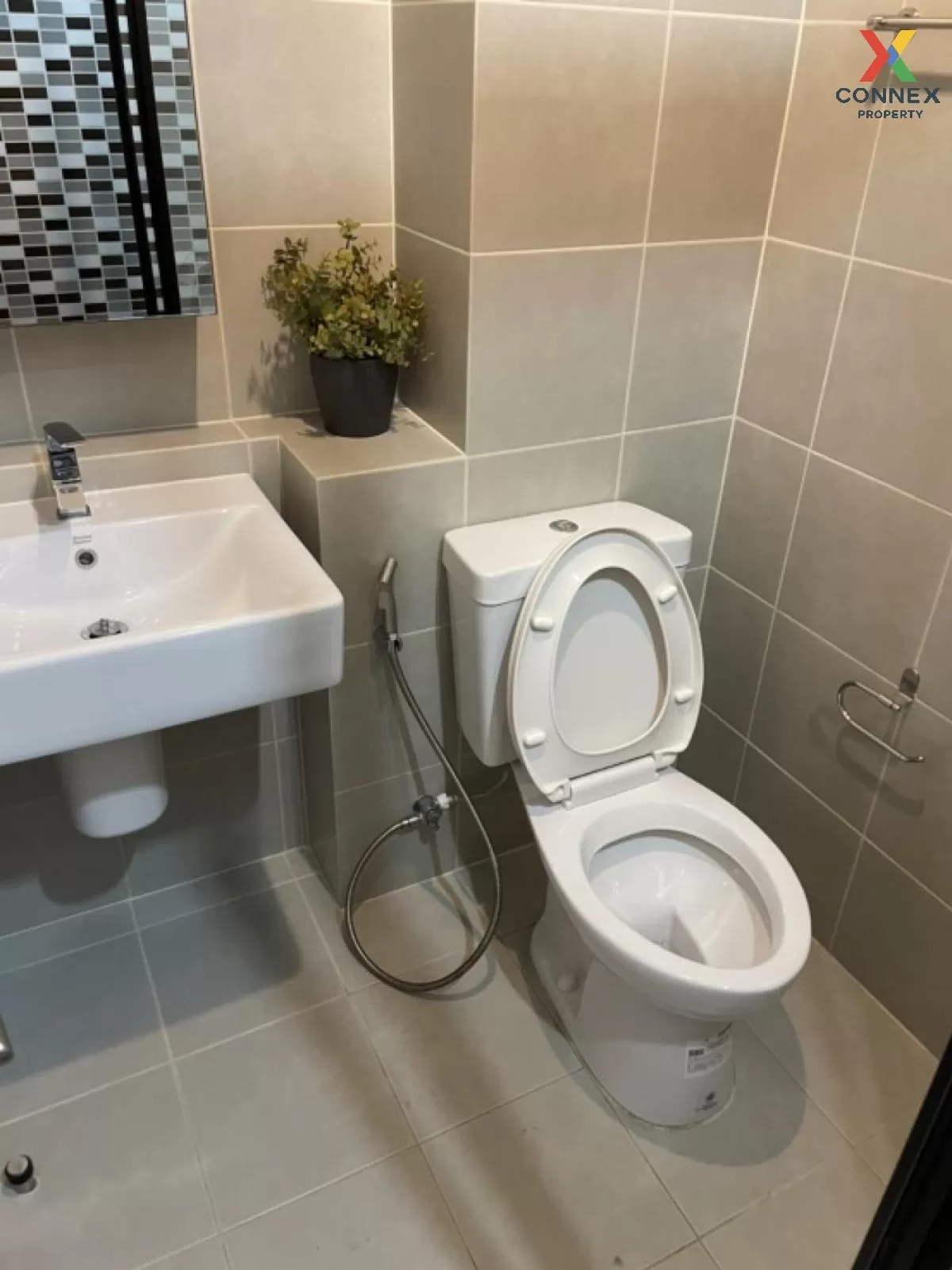 ขายคอนโด  เดอะ เบส เพชรเกษม MRT-เพชรเกษม 48 บางหว้า เขต ภาษีเจริญ