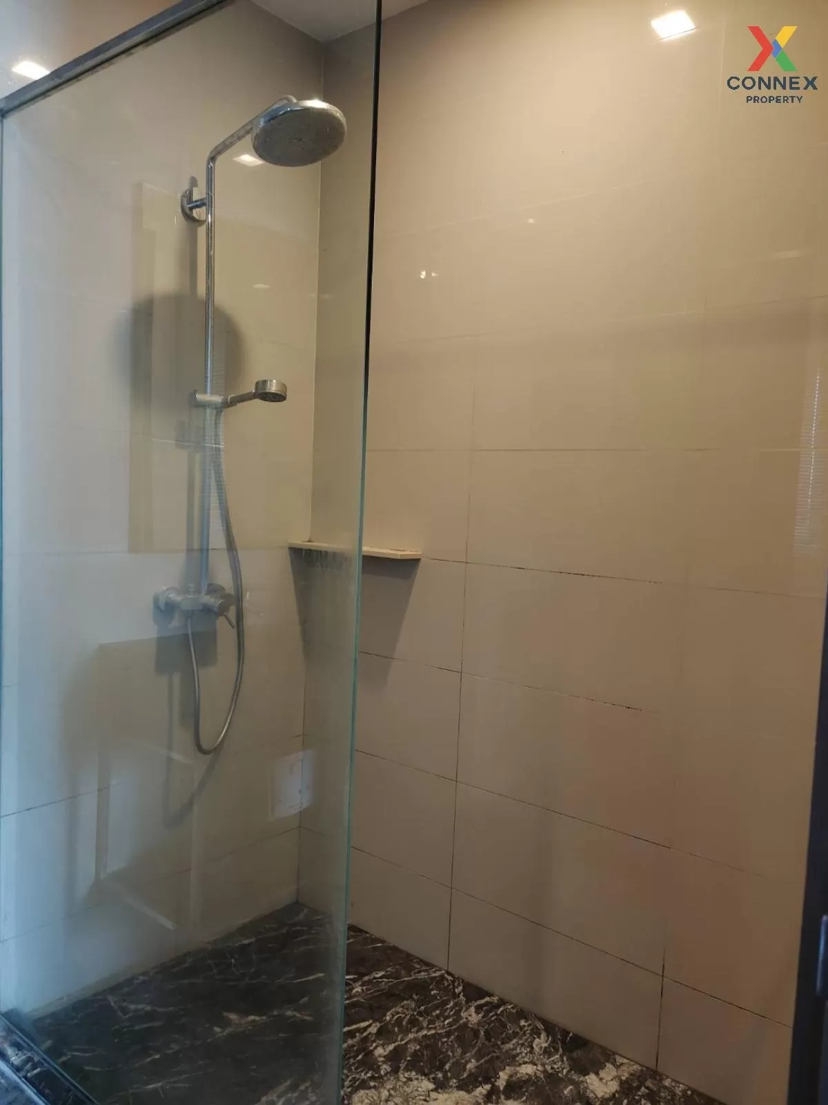 For Rent Condo , EDGE Sukhumvit 23 , BTS-Asok , Khlong Toei Nuea 