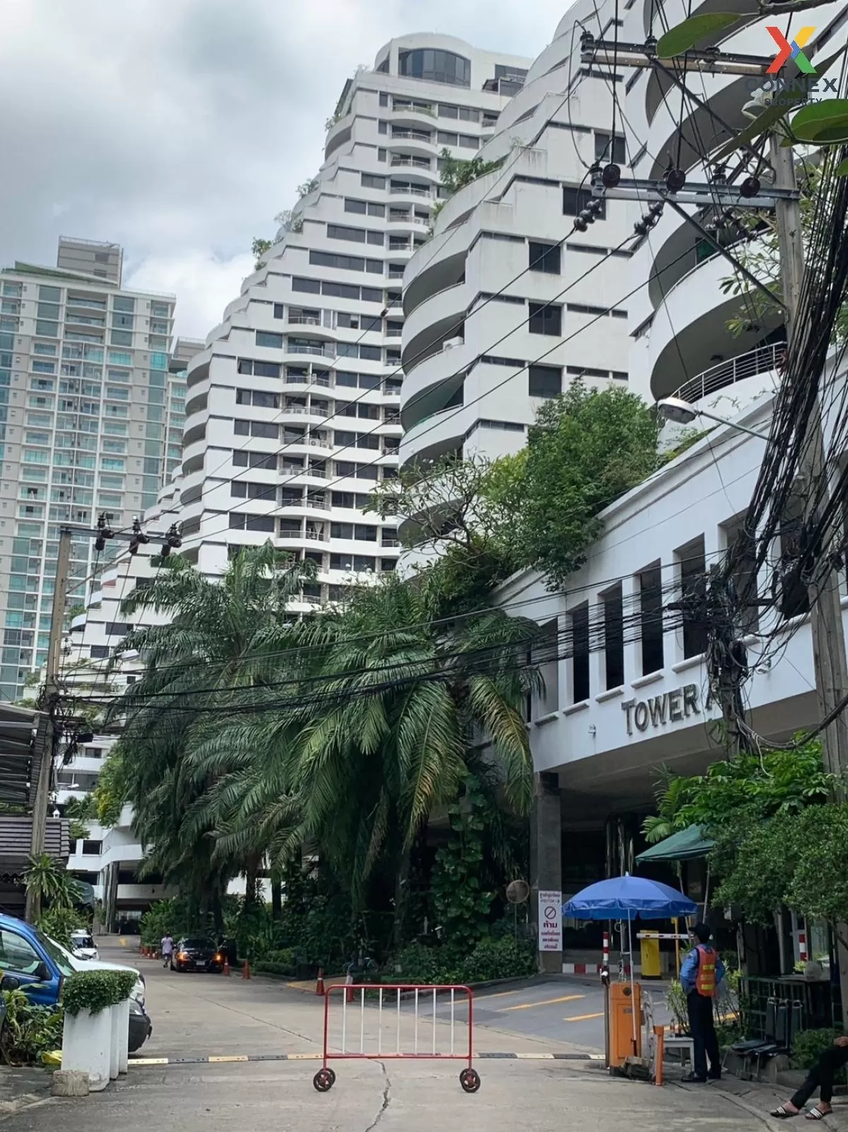 For Sale Office , Supalai Place Sukhumvit 39 , BTS-Phrom Phong , 