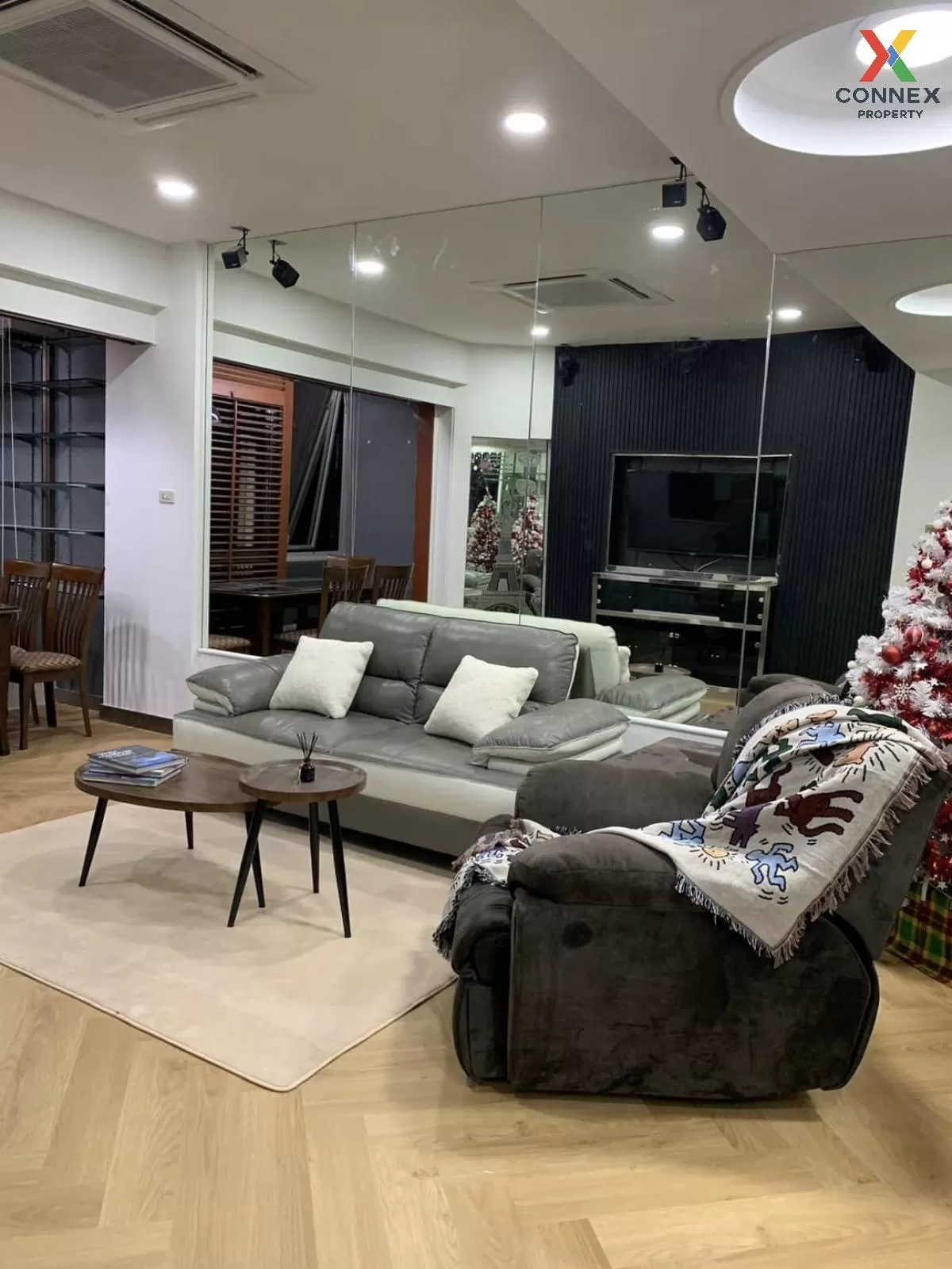 For Rent Condo , Prasarnmit Condo Sukhumvit 23 , MRT-Sukhumvit ,  1