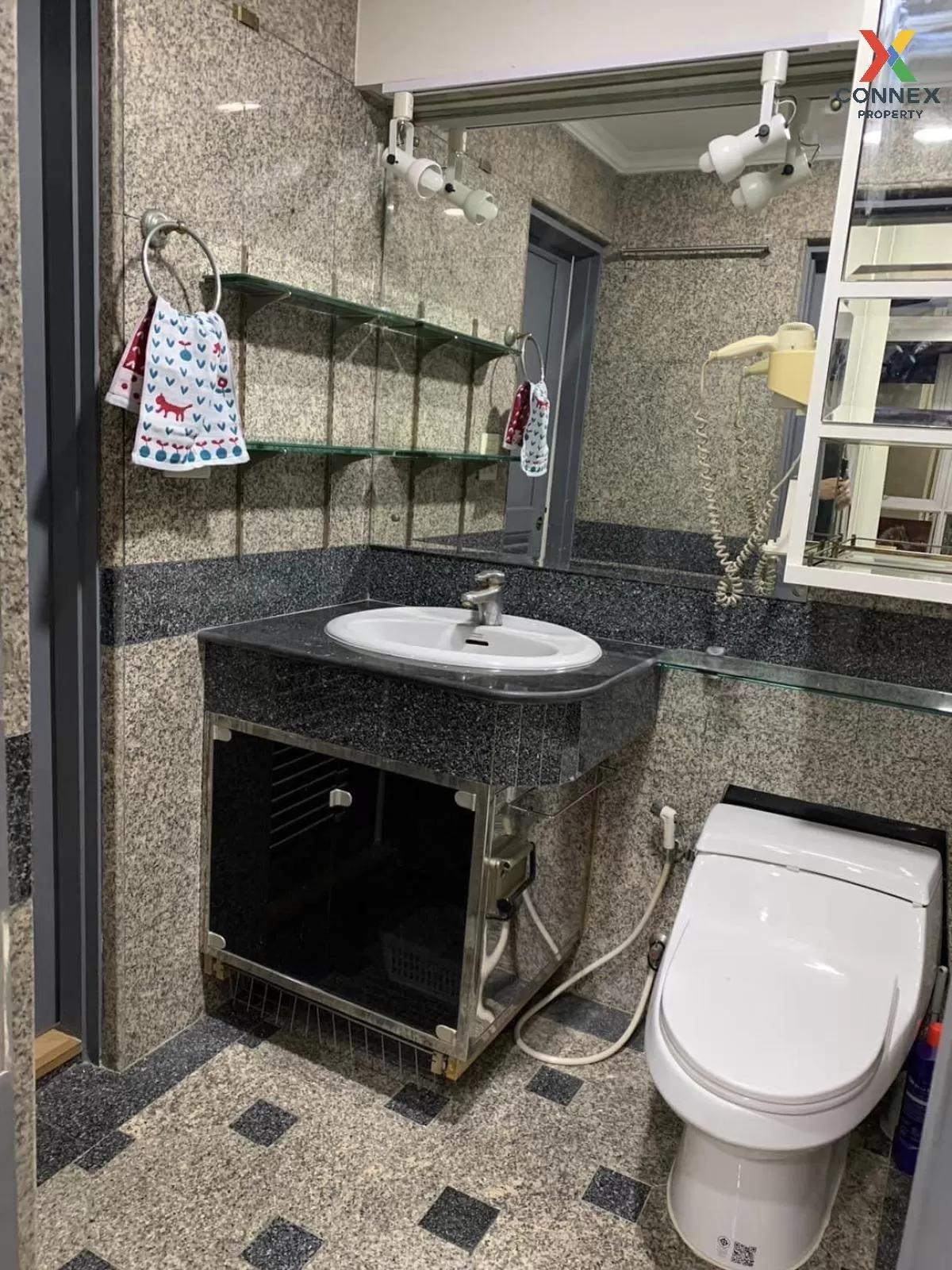 For Rent Condo , Prasarnmit Condo Sukhumvit 23 , MRT-Sukhumvit , 