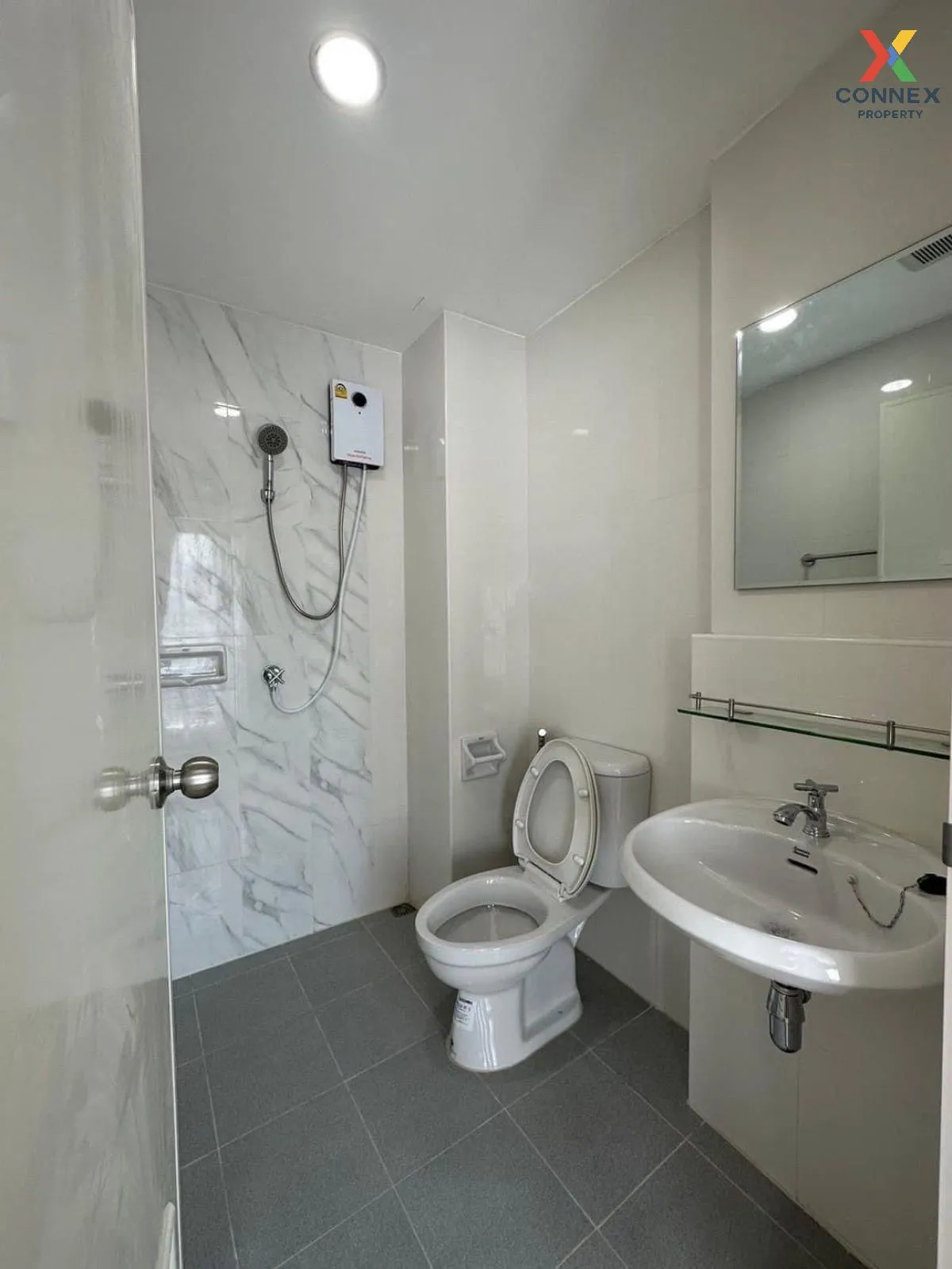 For Sale Condo , The Diamond Navanakorn-Taladthai , Khlong Nueng 