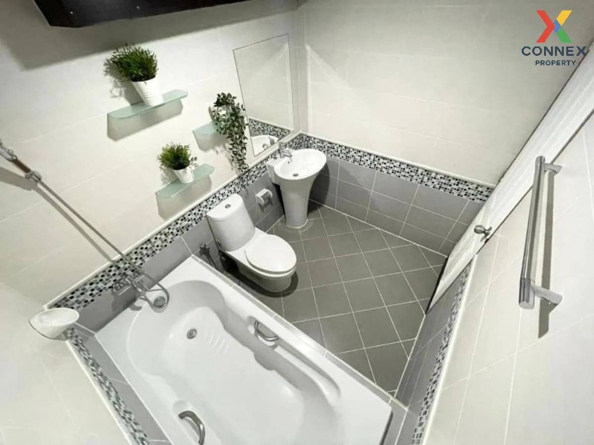 เช่าคอนโด  เดอะ วอเตอร์ฟอร์ด สุขุมวิท 50 BTS-พระโขนง พระโขนง เขต 