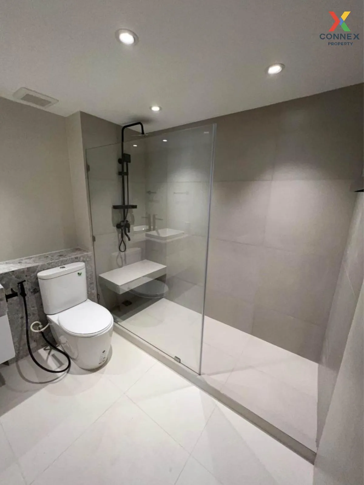 เช่าคอนโด  ริเวอร์ เฮเว่น BTS-สะพานตากสิน วัดพระยาไกร เขต บางคอแห