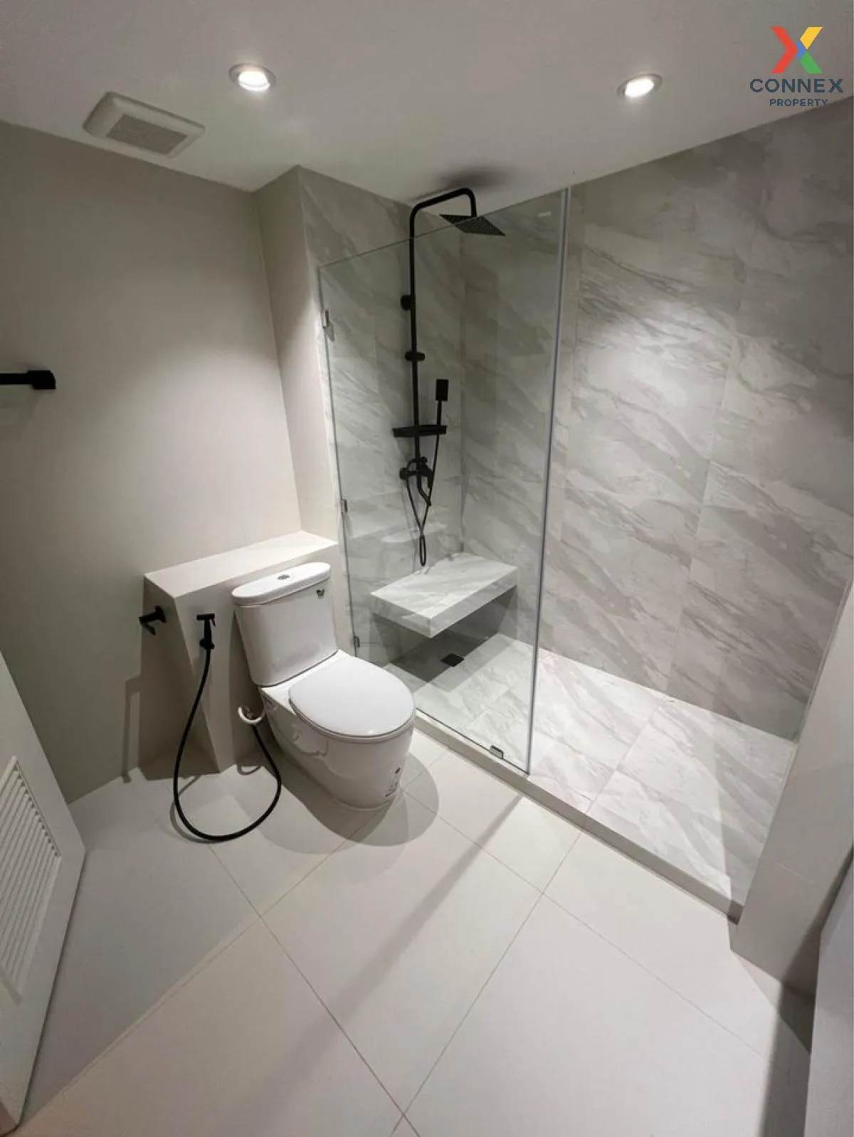 เช่าคอนโด  ริเวอร์ เฮเว่น BTS-สะพานตากสิน วัดพระยาไกร เขต บางคอแห