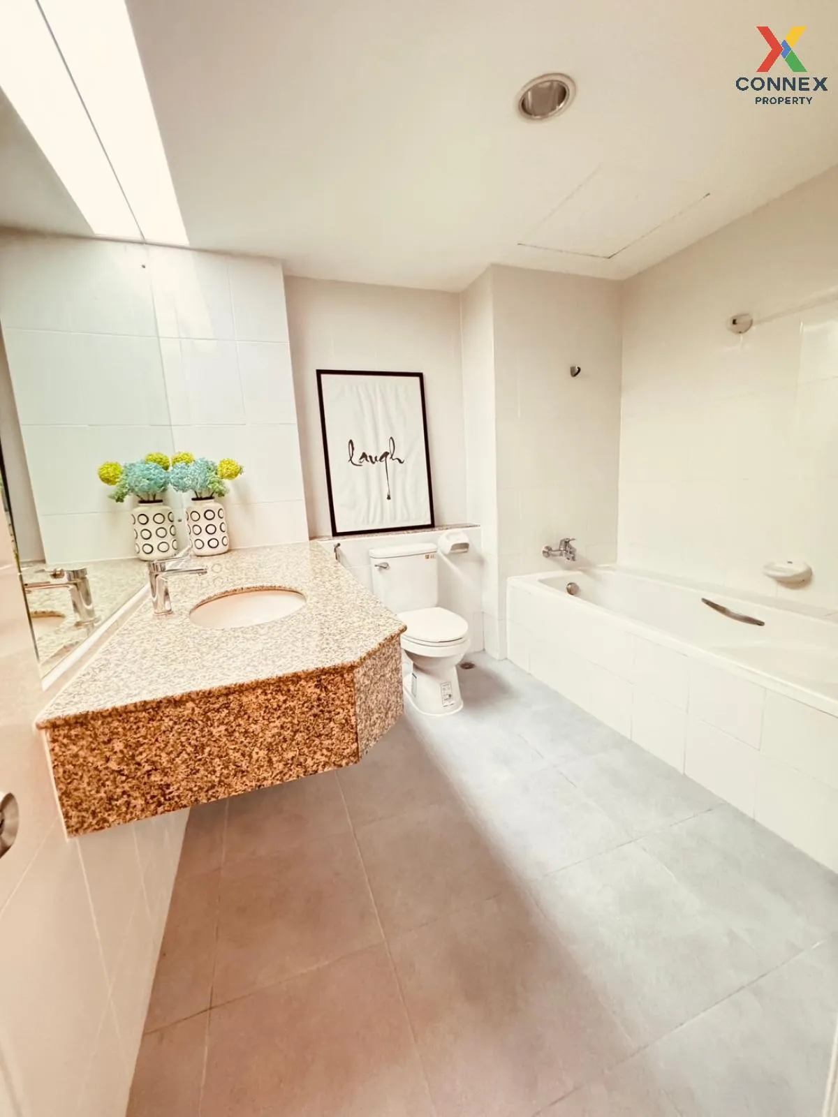 เช่าคอนโด  อโศก เพลส BTS-อโศก คลองเตยเหนือ เขต วัฒนา กรุงเทพ CX-8