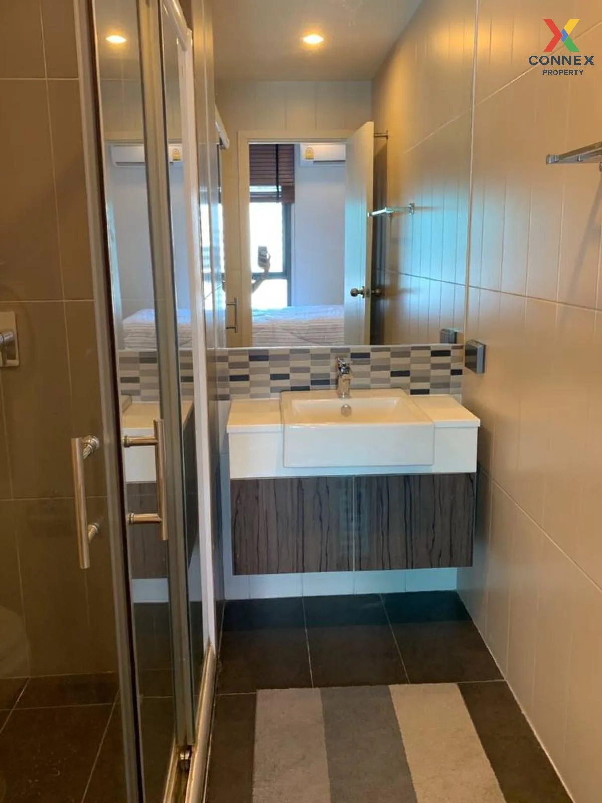 ขายคอนโด  เซ็นทริค อารีย์ สเตชั่น BTS-อารีย์ สามเสนใน เขต พญาไท ก 4