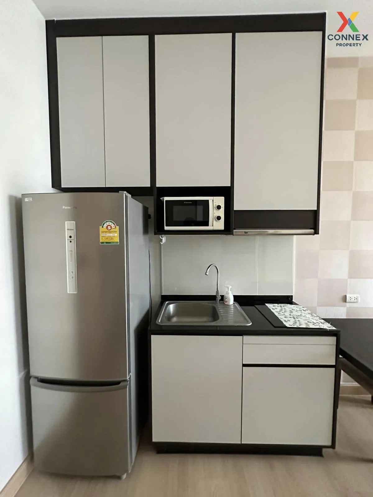 เช่าคอนโด  เดอะ แคปิตอล เอกมัย - ทองหล่อ BTS-ทองหล่อ บางกะปิ เขต  4