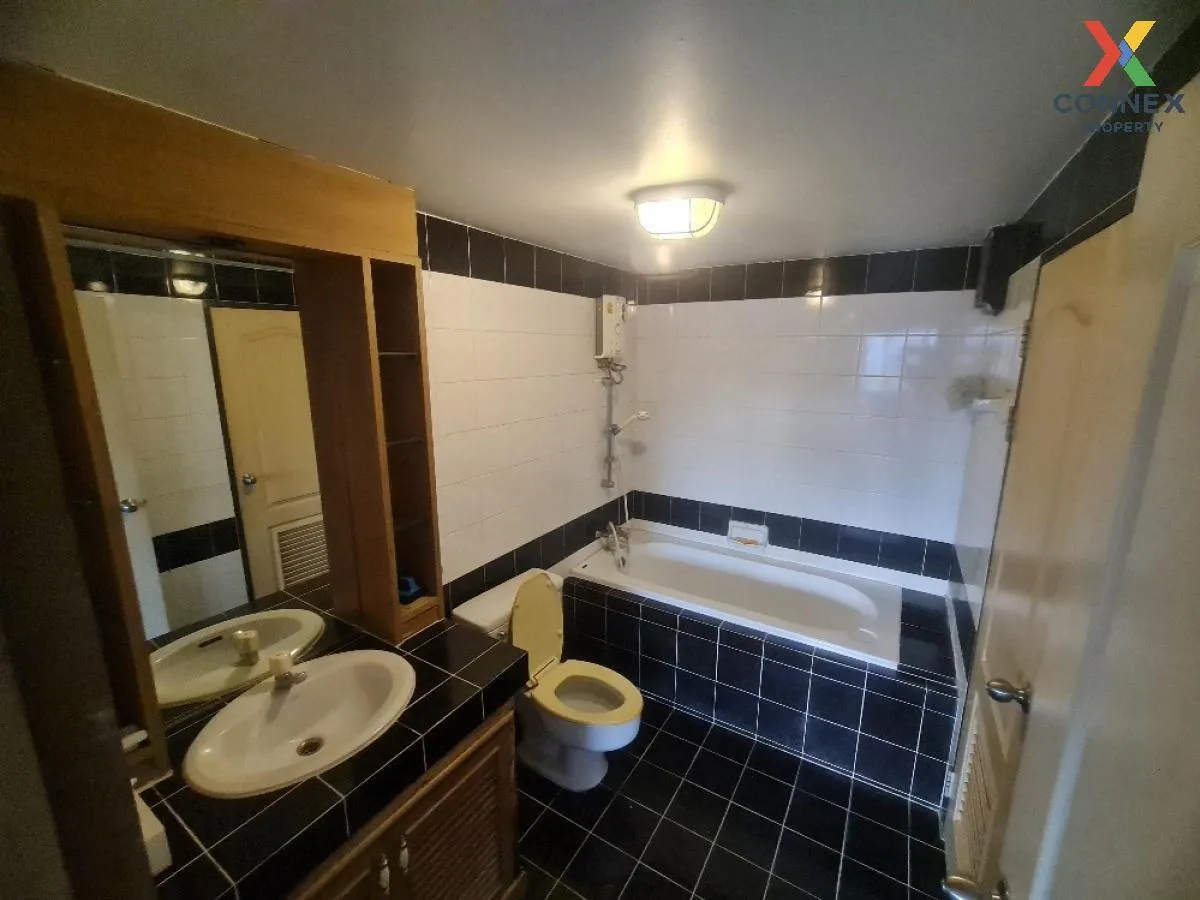 For Rent Condo , Sathorn Place , BTS-Krung Thon Buri , Khlong Ton