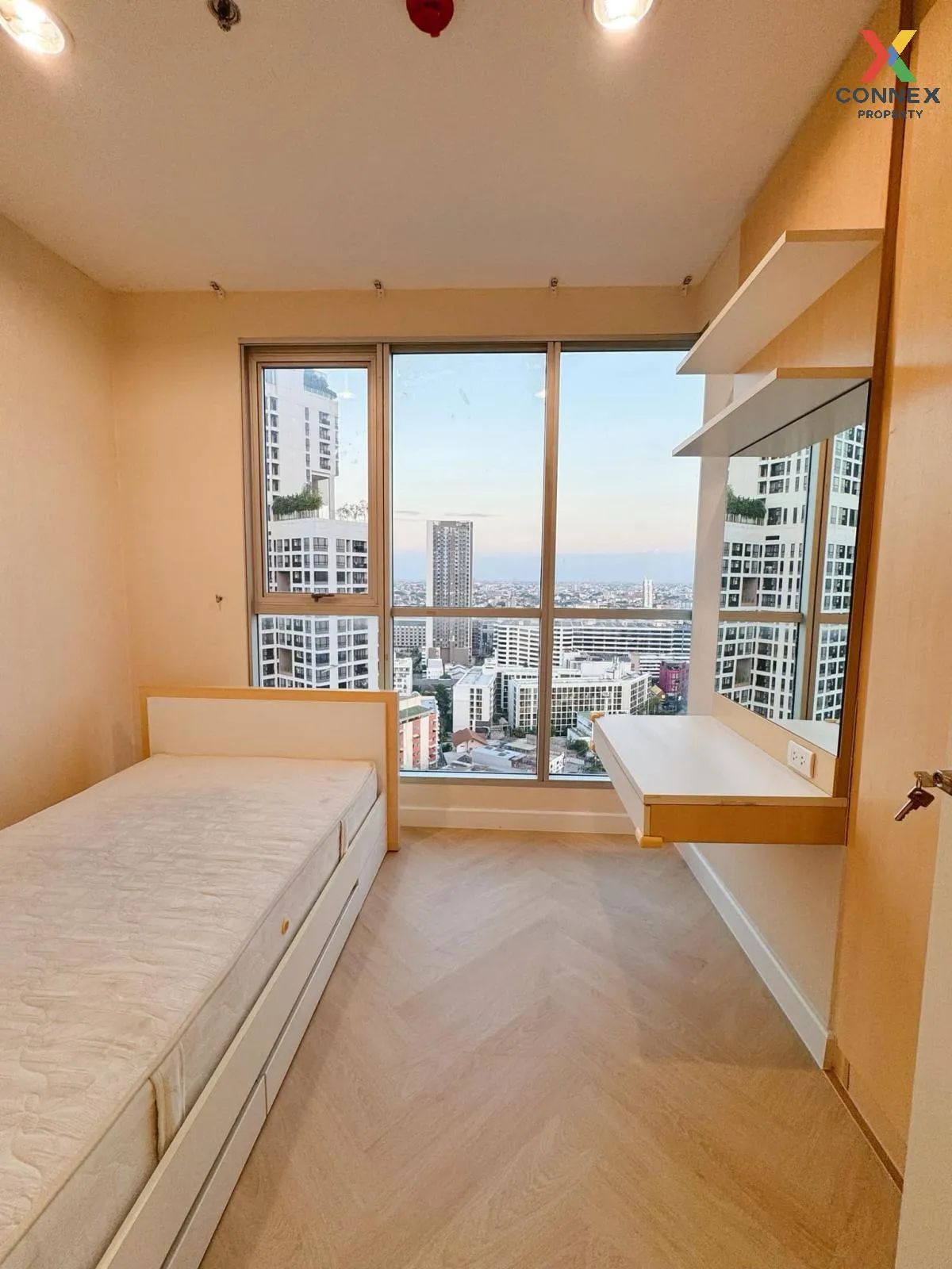 For Rent Condo , Life @ Ladprao 18 , BTS-Ha Yaek Lat Phrao , Chom