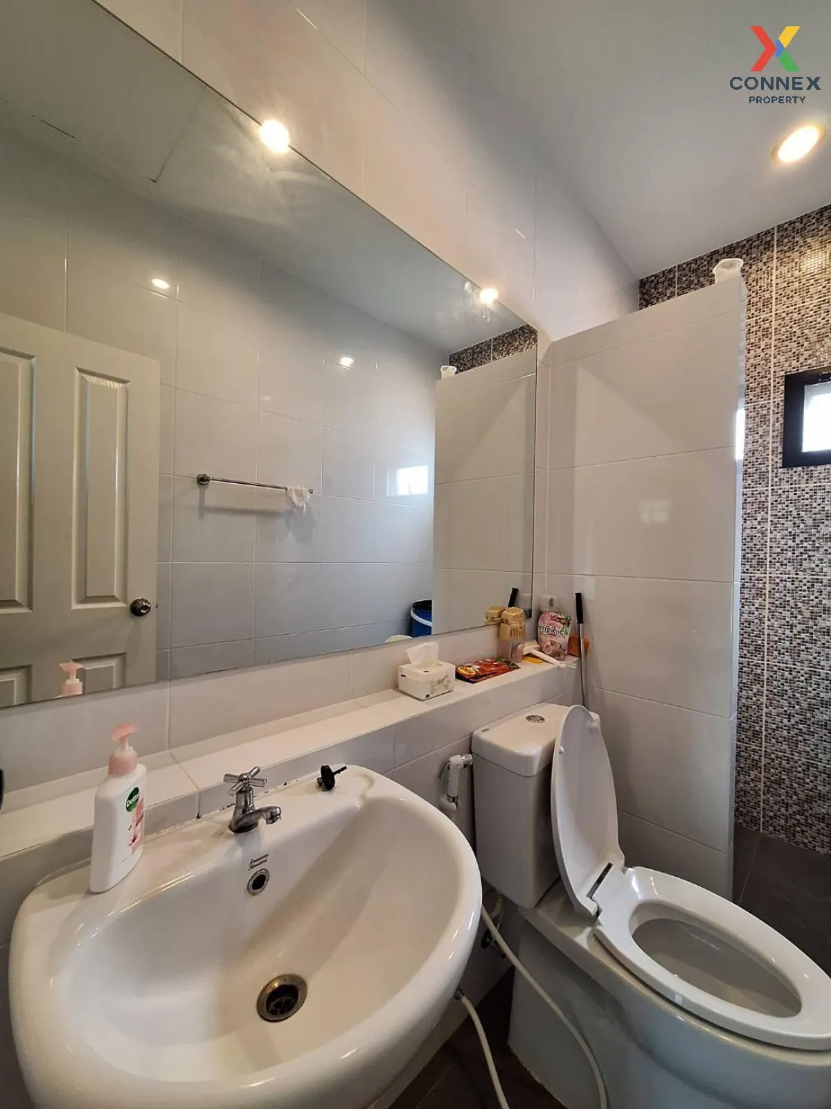 For Sale House , Baan CPN Ville 2 Wongwaen - Lamlukka Klong 7 , B