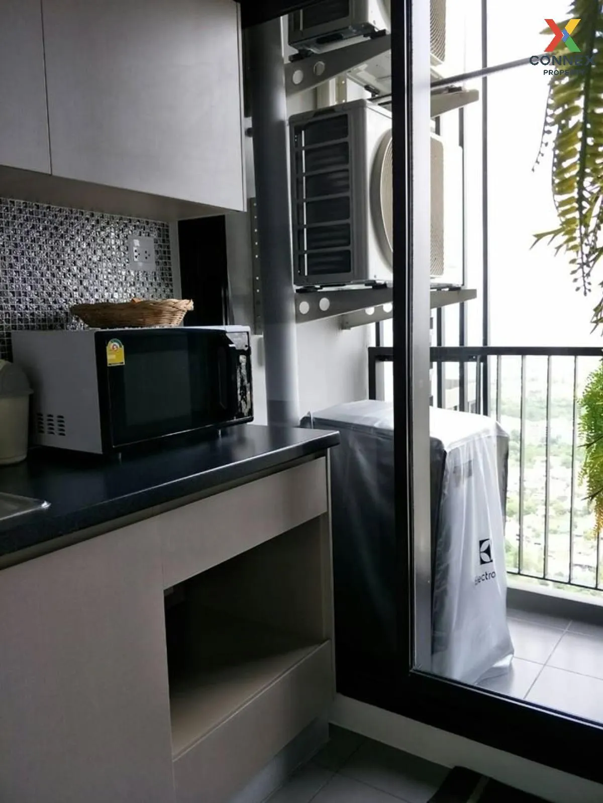 เช่าคอนโด  เดอะ โพลิแทน รีฟ MRT-สะพานพระนั่งเกล้า บางกระสอ เมืองน