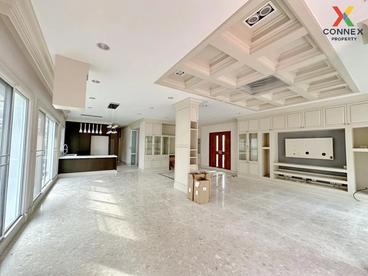 For Sale House , Grand Bangkok Boulevard Pinklao , Salathammasop 