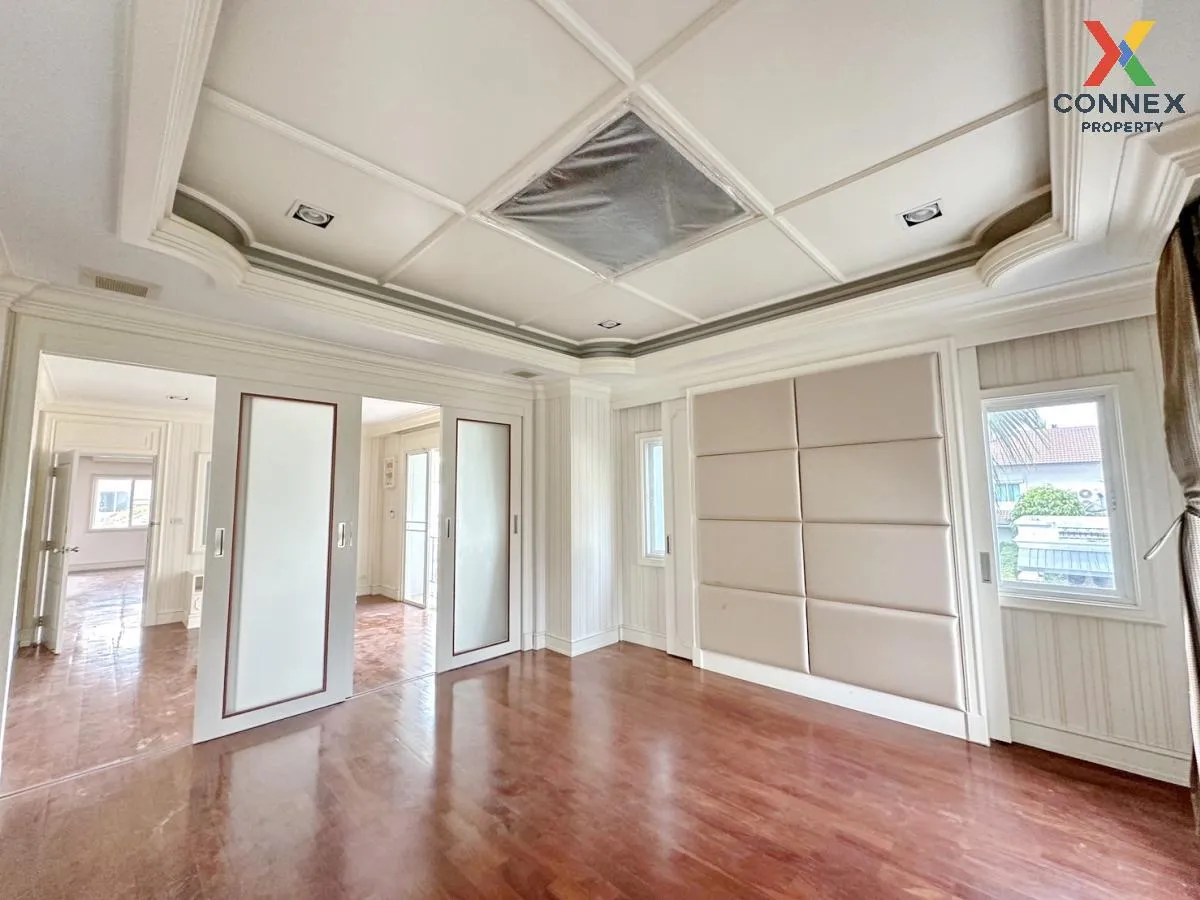 For Sale House , Grand Bangkok Boulevard Pinklao , Salathammasop 