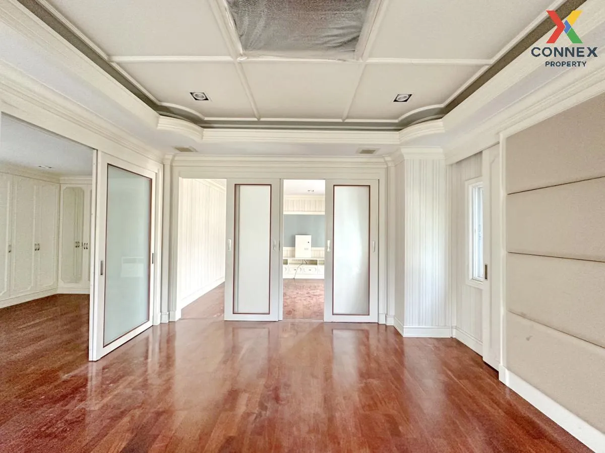 For Sale House , Grand Bangkok Boulevard Pinklao , Salathammasop 