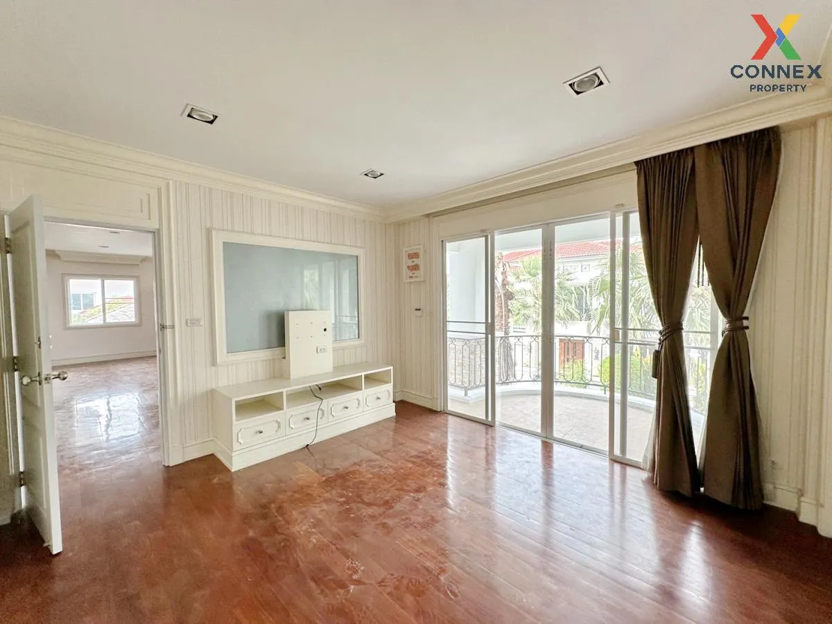 For Sale House , Grand Bangkok Boulevard Pinklao , Salathammasop 