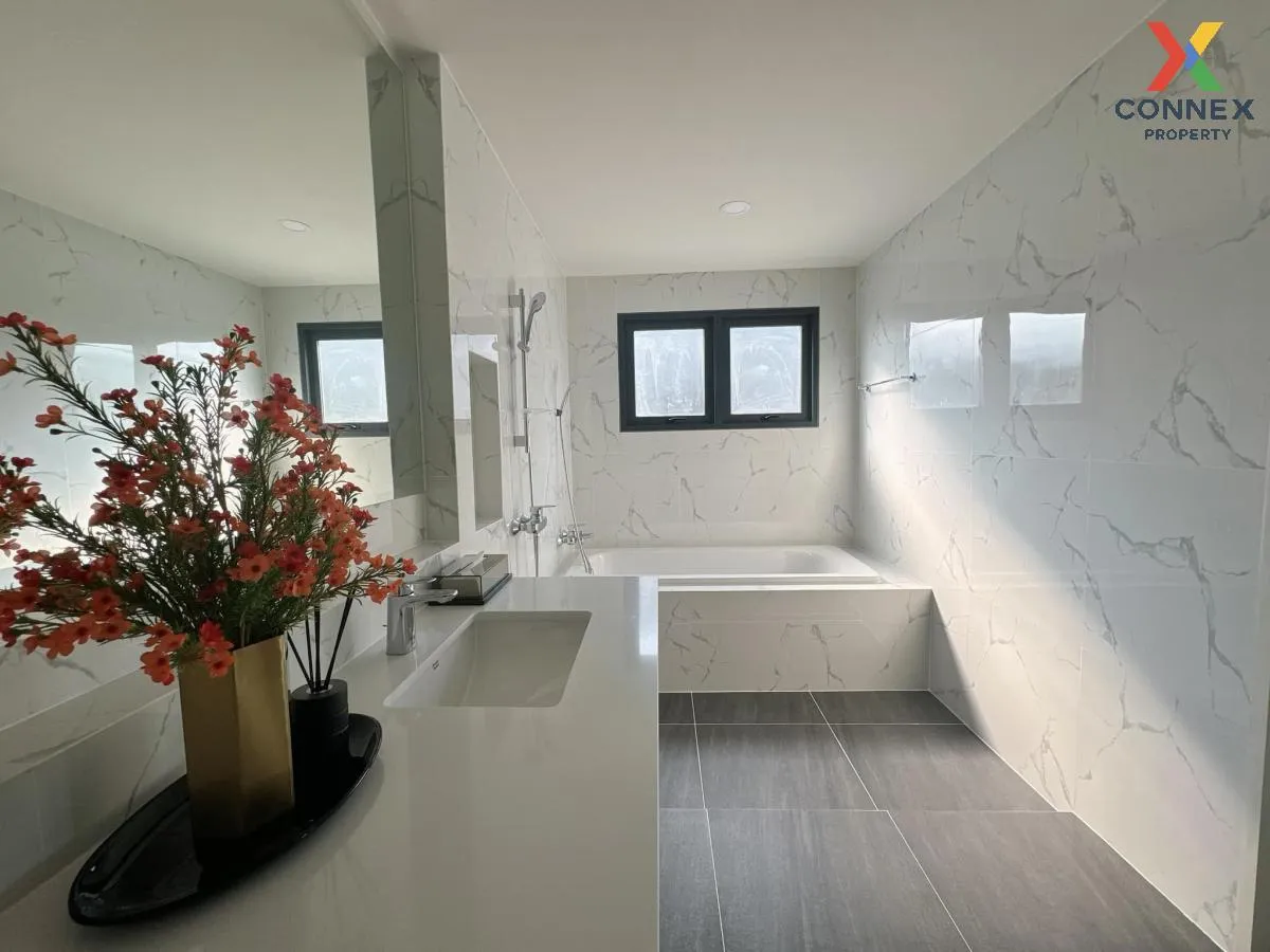 เช่าบ้าน  เซนโทร บางนา บางแก้ว บางพลี สมุทรปราการ CX-89528