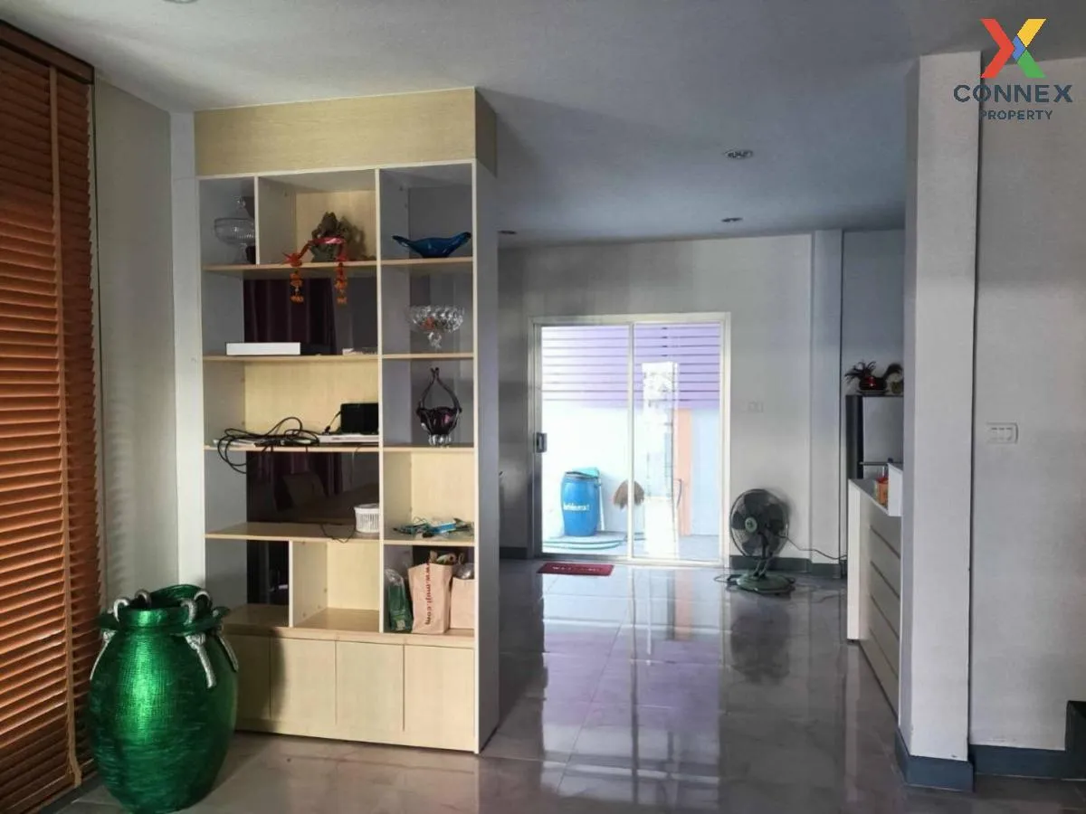 For Sale Townhouse/Townhome  , Baan Sintawee Thianthale 2 , Samae