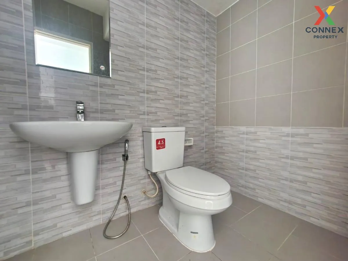 ขายทาวน์เฮ้าส์/ทาวน์โฮม  ประภัสสร วิลล์ อมตะนคร-หนองตำลึง หนองตำล