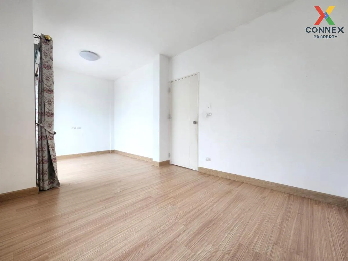 ขายทาวน์เฮ้าส์/ทาวน์โฮม  ประภัสสร วิลล์ อมตะนคร-หนองตำลึง หนองตำล