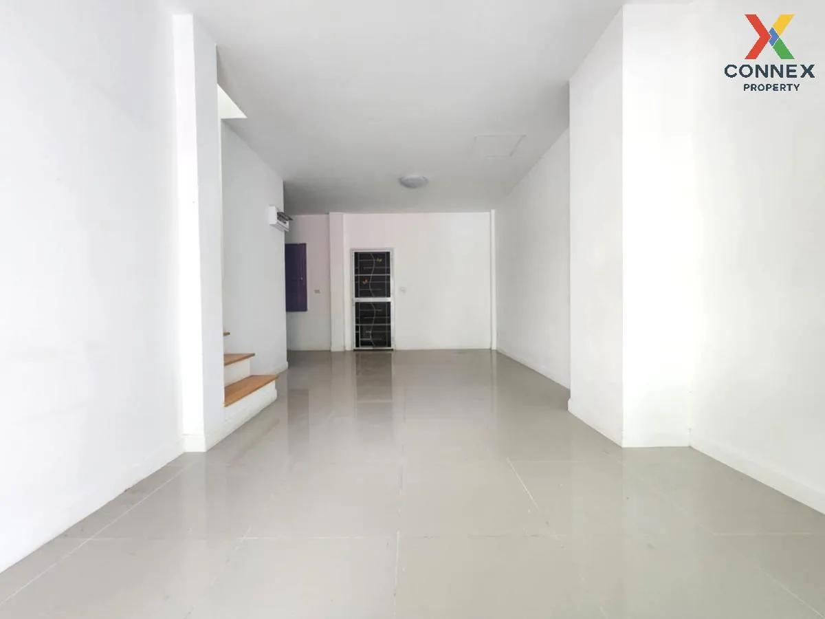 ขายทาวน์เฮ้าส์/ทาวน์โฮม  ประภัสสร วิลล์ อมตะนคร-หนองตำลึง หนองตำล