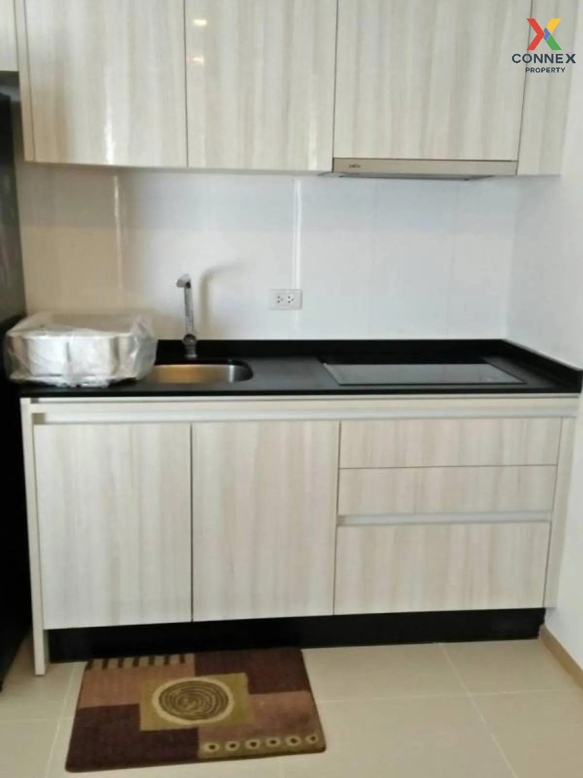 เช่าคอนโด  เอช คิว ทองหล่อ BTS-ทองหล่อ คลองตันเหนือ เขต วัฒนา กรุ