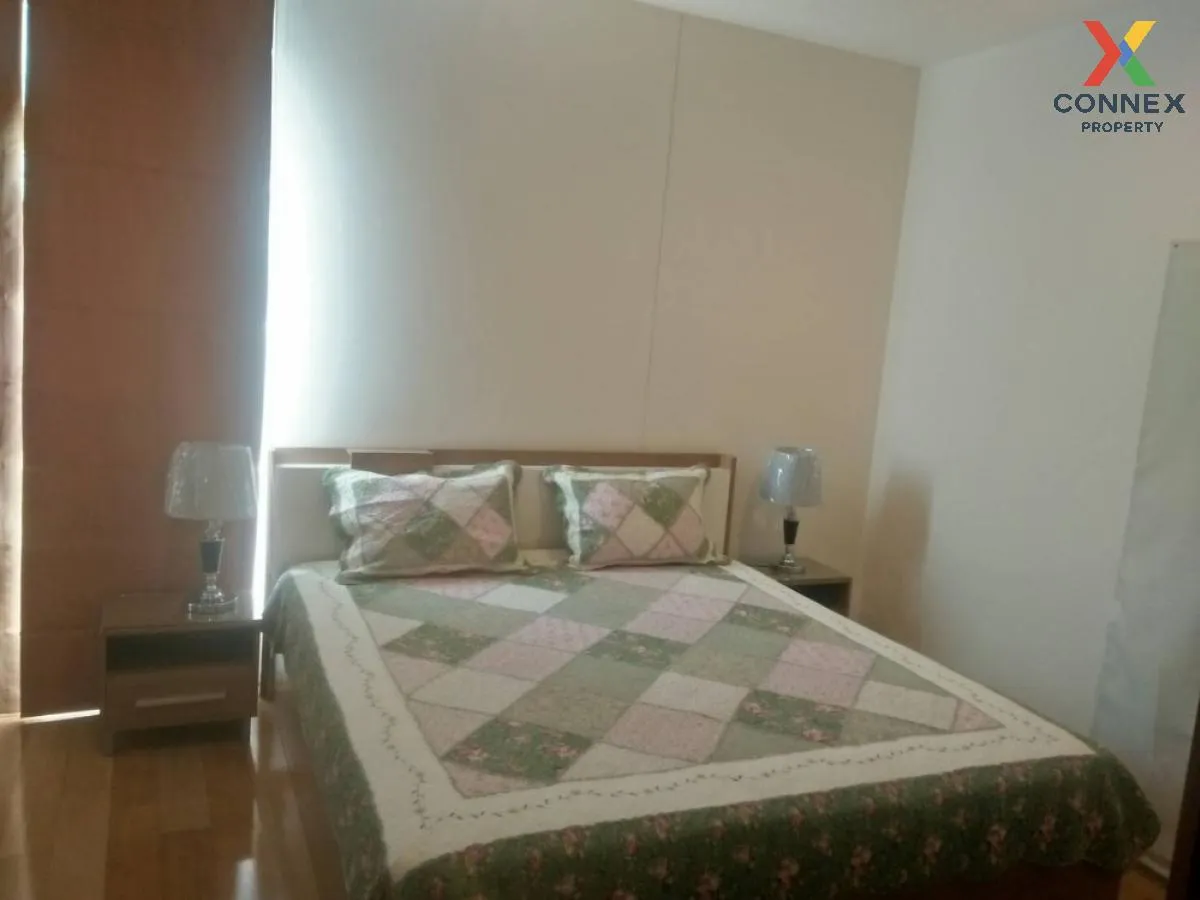 เช่าคอนโด  ไฮฟ์ สาทร BTS-กรุงธนบุรี คลองต้นไทร เขต คลองสาน กรุงเท