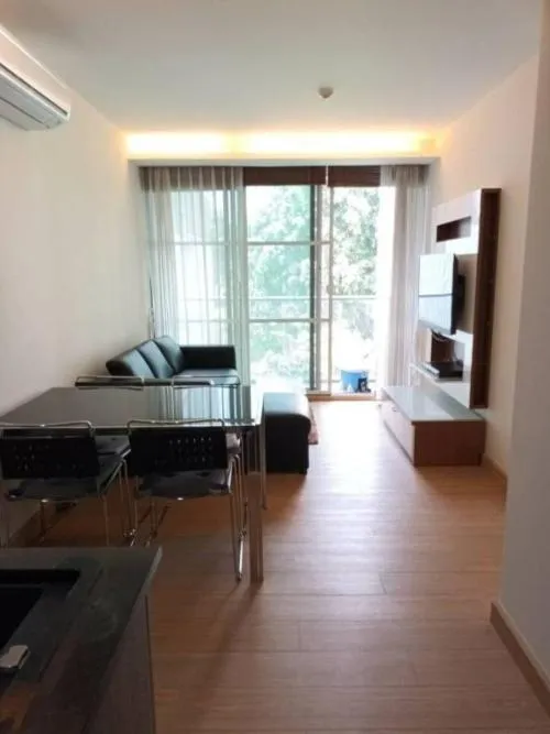 For Rent Condo , Via 49 , BTS-Phrom Phong , Khlong Tan Nuea , Watthana , Bangkok , CX-89622