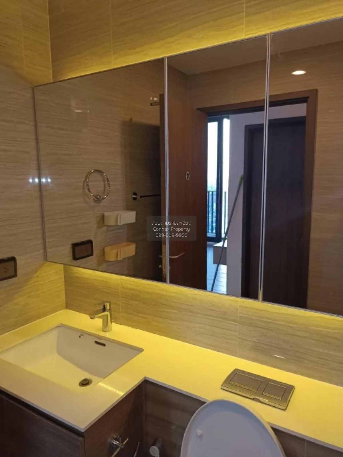 For Sale Condo , Whizdom Essence , BTS-Punnawithi , Phra Khanong 