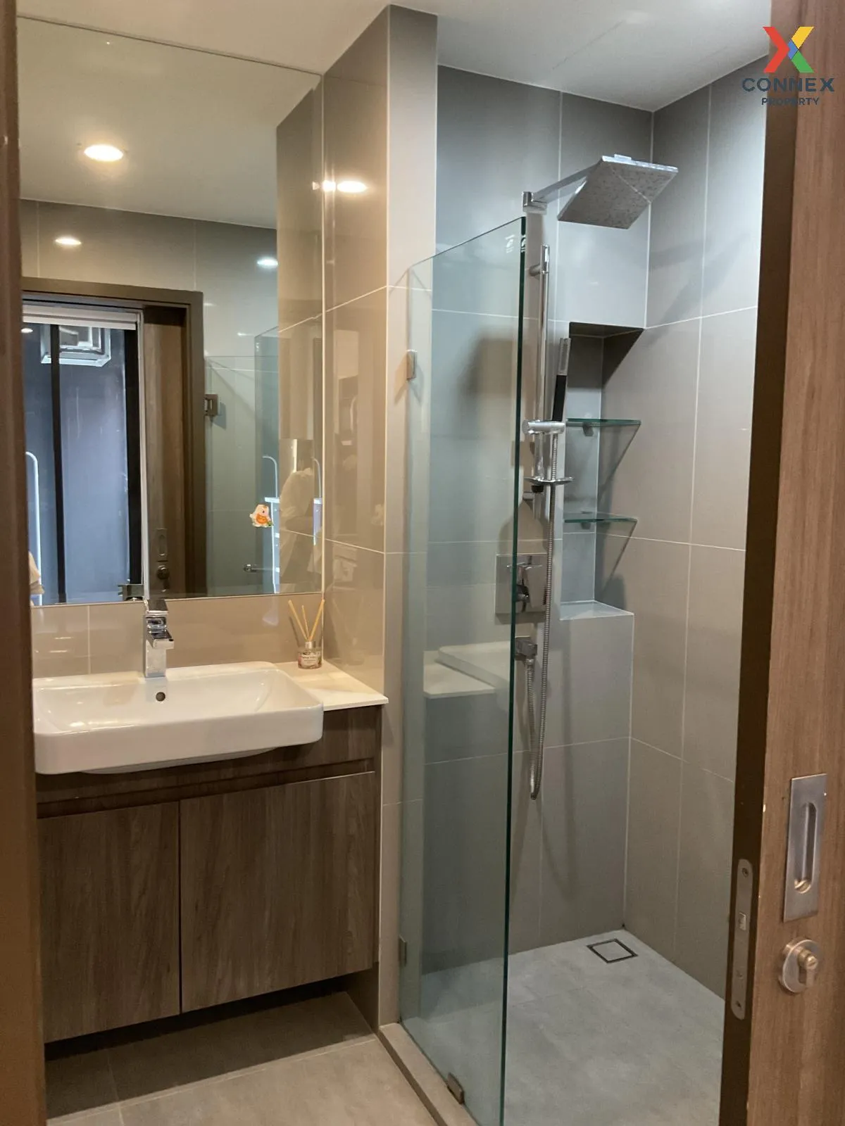 เช่าคอนโด  ไอดีโอ โมบิ อโศก MRT-เพชรบุรี บางกะปิ เขต ห้วยขวาง กรุ