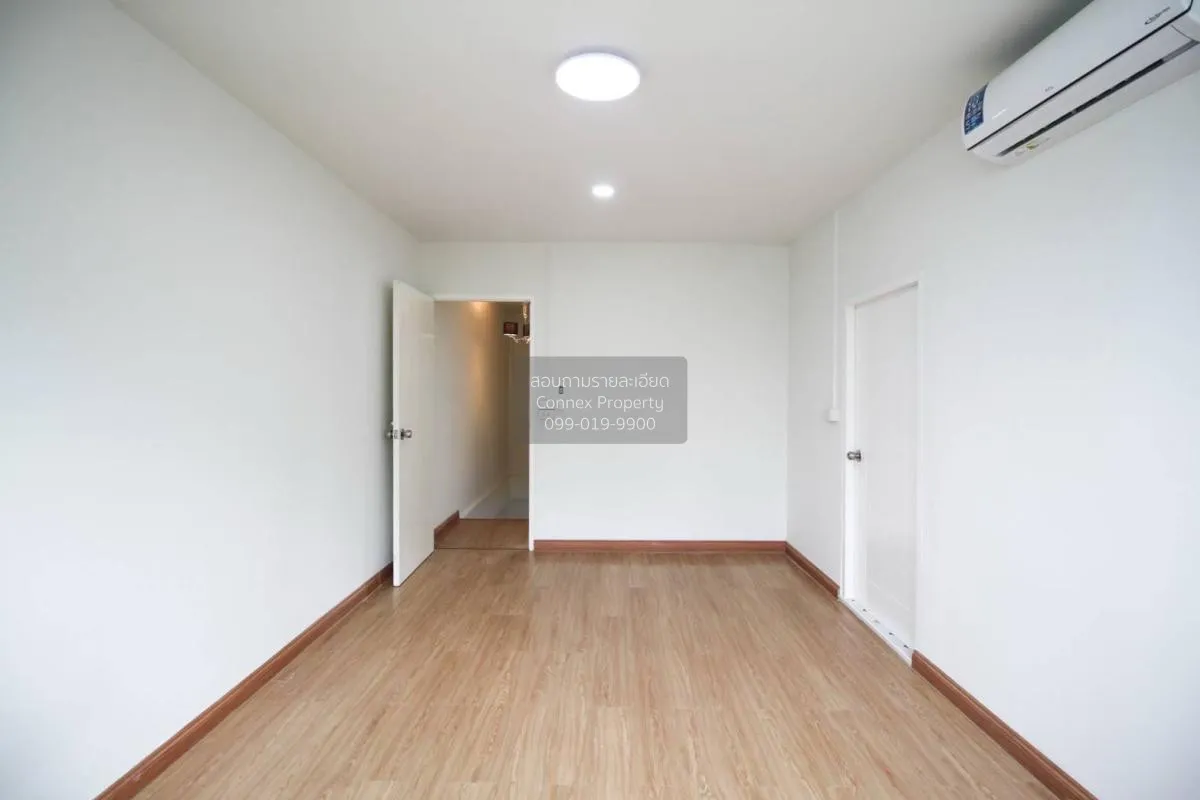 For Sale Townhouse/Townhome  , baan Sakunthip , Salathammasop Sop