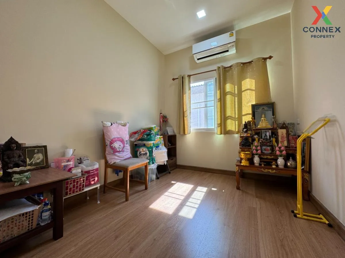 For Sale Townhouse/Townhome  , Golden Town 2 Bangkhae , corner un