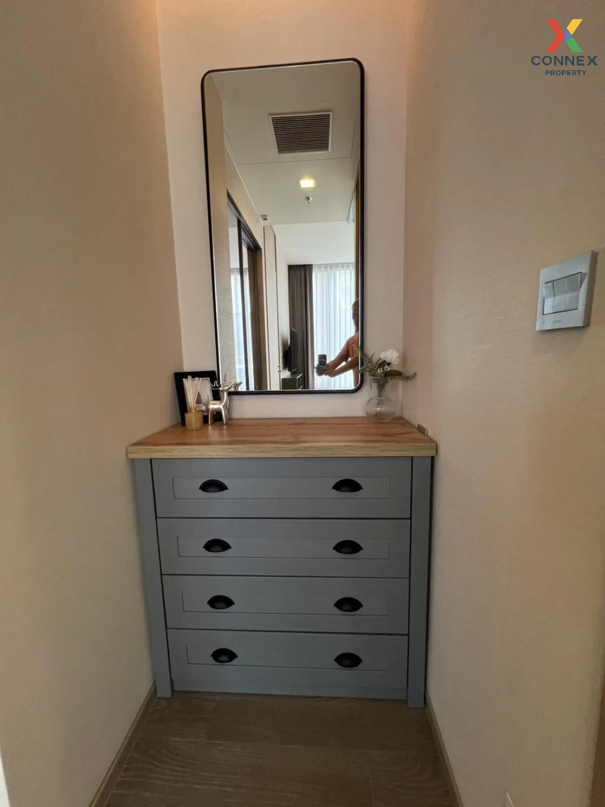 For Rent Condo , The Esse Asoke , BTS-Asok , Khlong Toei Nuea , W