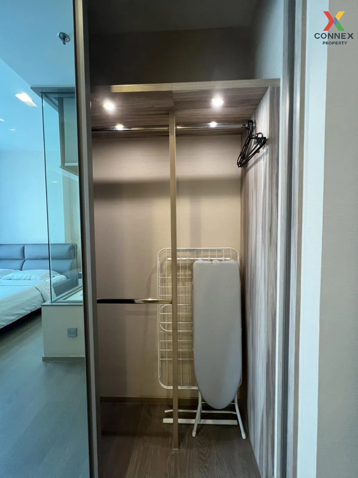 For Rent Condo , The Esse Asoke , BTS-Asok , Khlong Toei Nuea , W