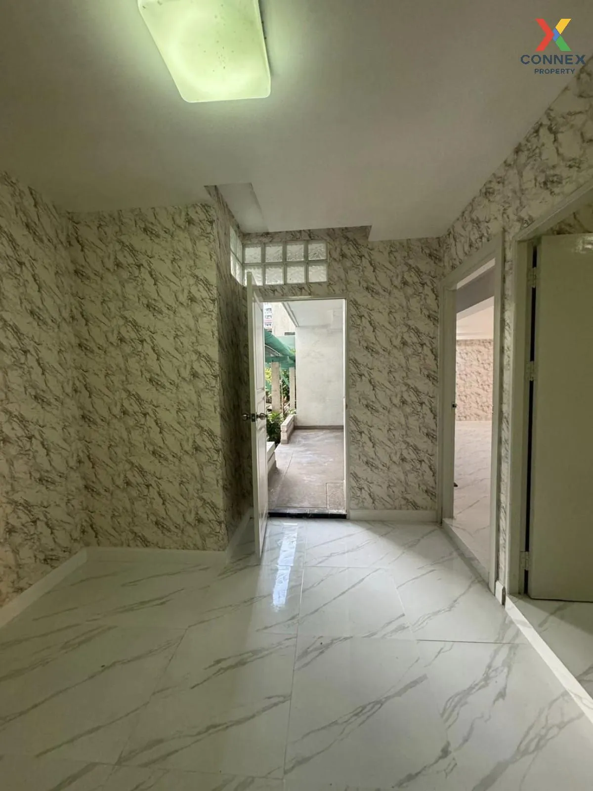 For Sale Condo , Supalai Place Sukhumvit 39 , Duplex , BTS-Phrom  3