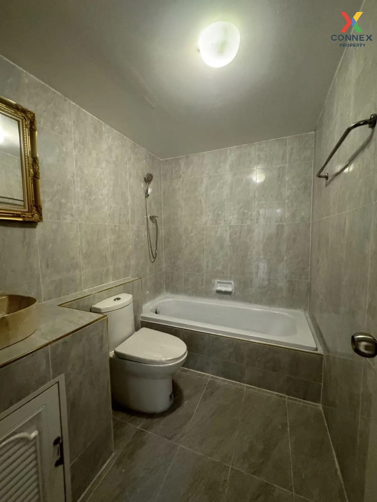 For Sale Condo , Supalai Place Sukhumvit 39 , Duplex , BTS-Phrom 