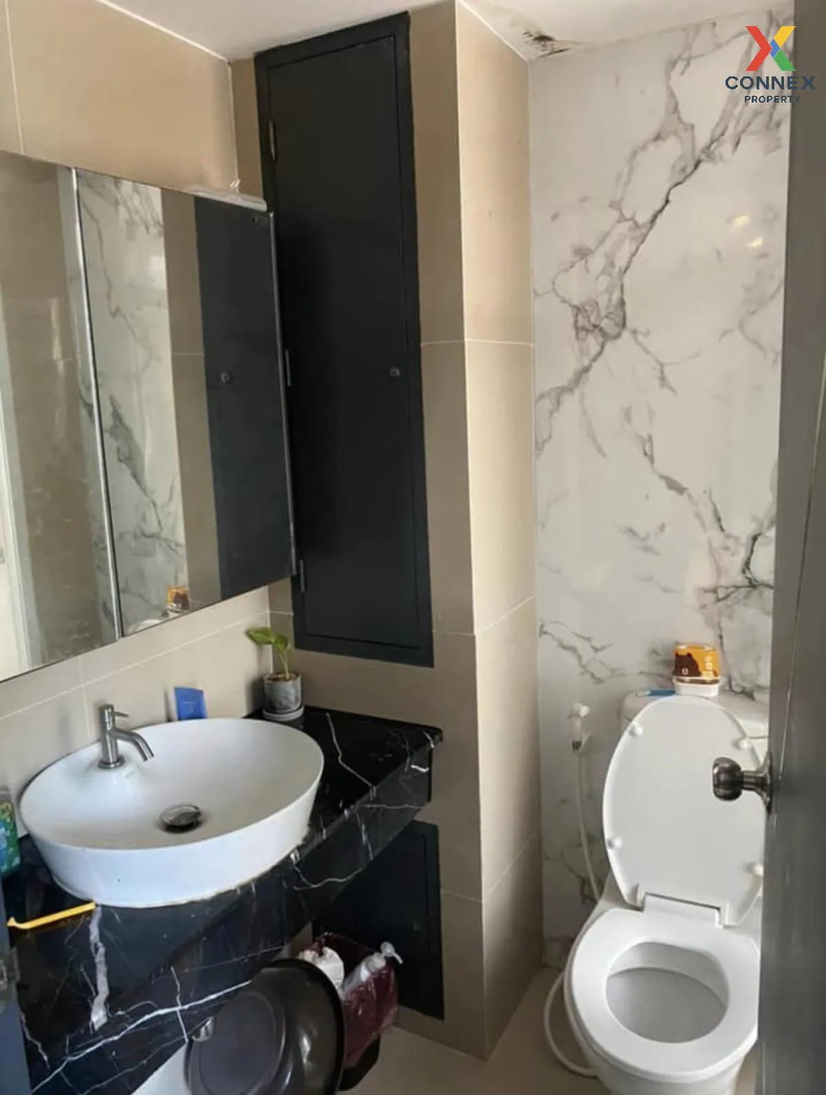 เช่าคอนโด  เจ.ดับบลิว. บูเลอวาร์ด ศรีวรา พลับพลา เขต วังทองหลาง ก