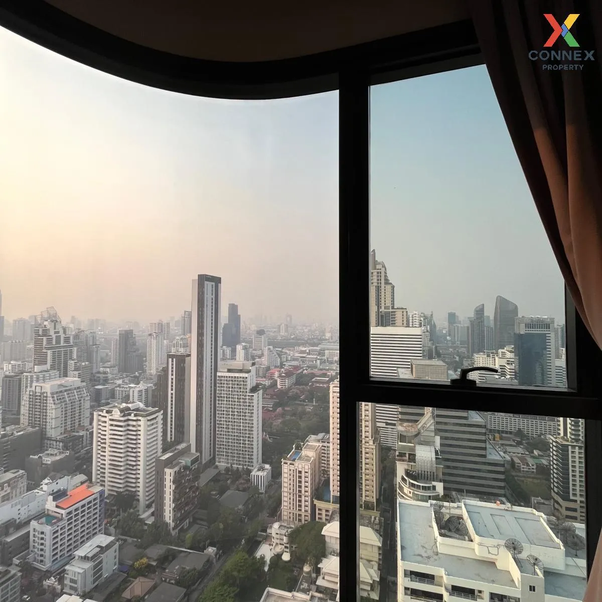 เช่าคอนโด  แอชตัน อโศก วิวสวย ชั้นสูง BTS-อโศก คลองเตยเหนือ เขต ว