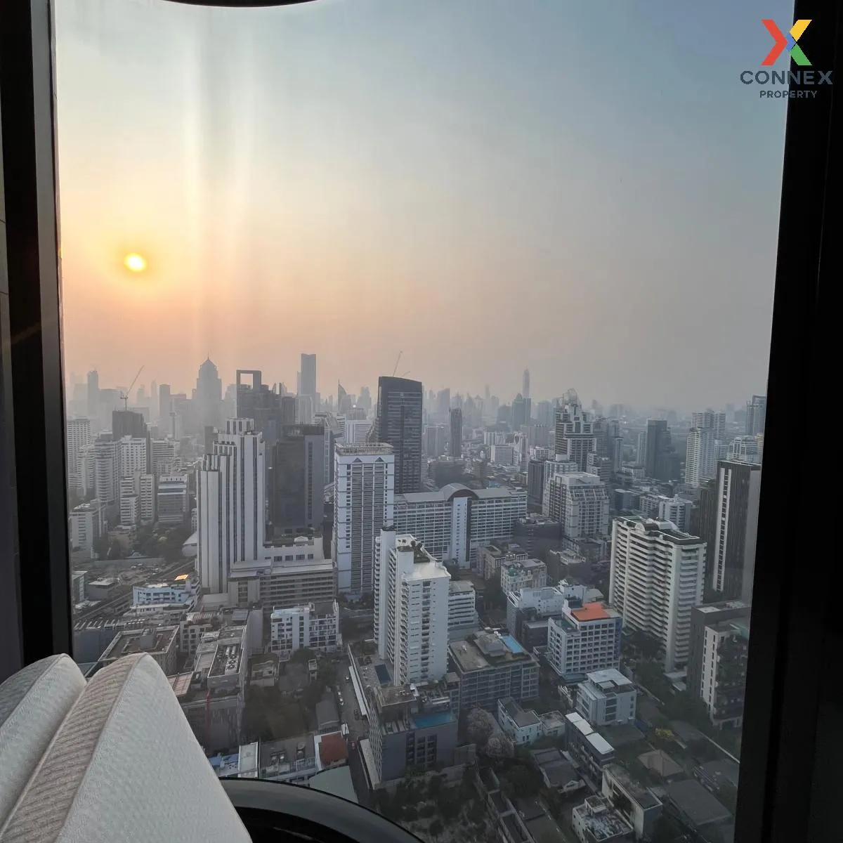 เช่าคอนโด  แอชตัน อโศก วิวสวย ชั้นสูง BTS-อโศก คลองเตยเหนือ เขต ว