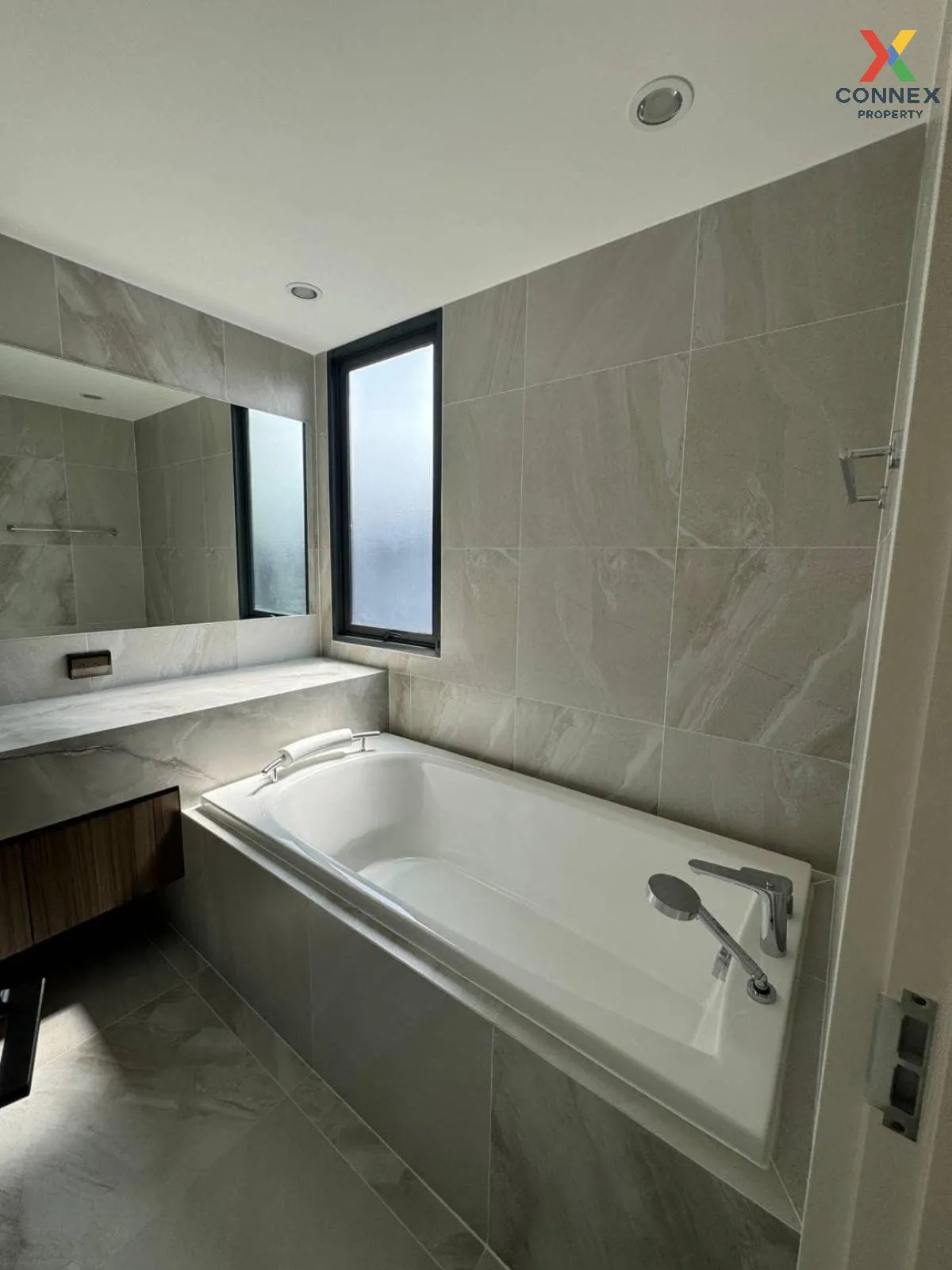 For Rent House , Baan Klang Muang Classe Sukhumvit 77 , BTS-On Nu