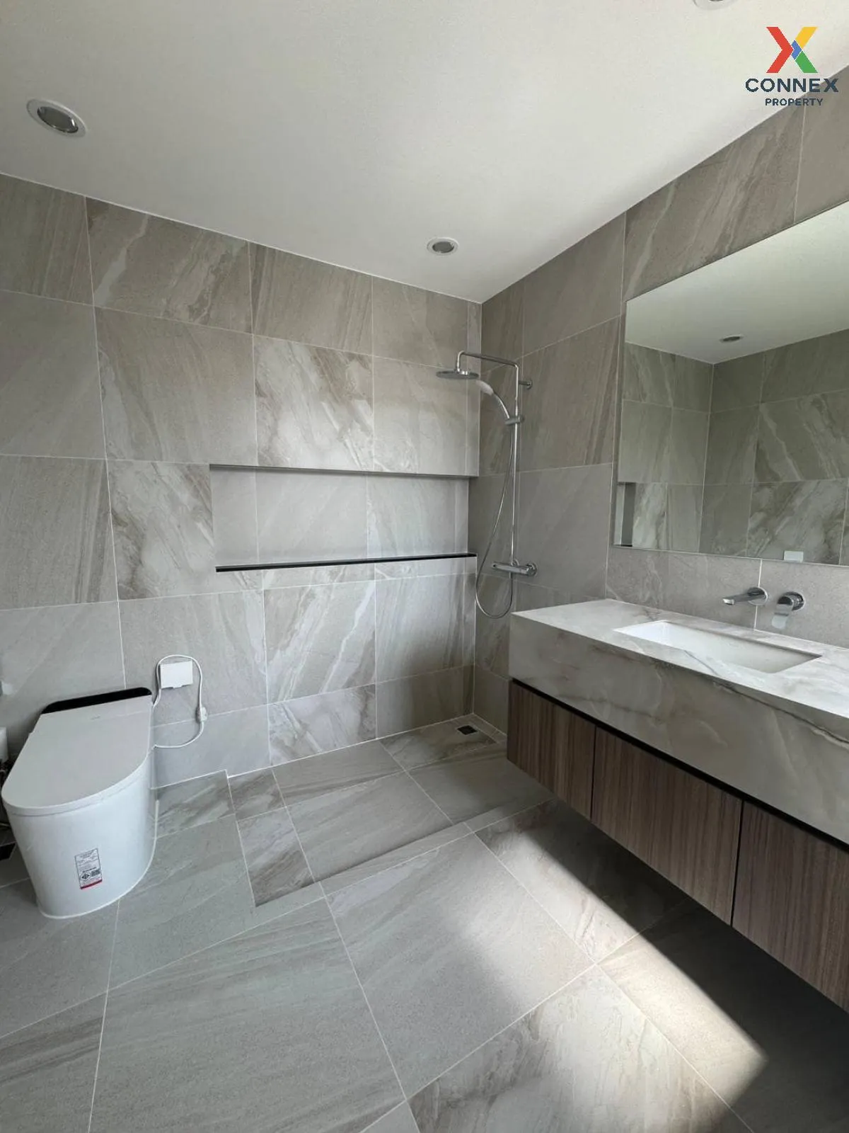 For Rent House , Baan Klang Muang Classe Sukhumvit 77 , BTS-On Nu