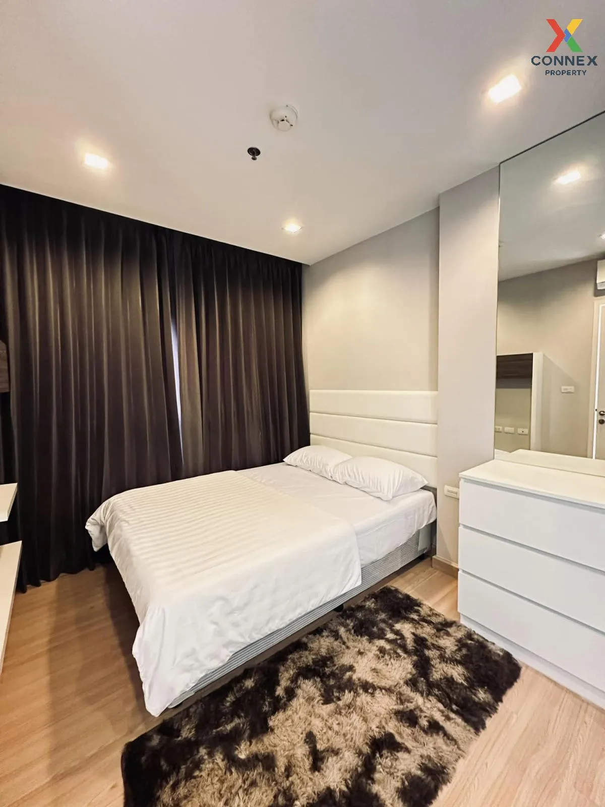 เช่าคอนโด  เออร์บาโน่ แอบโซลูท สาทร-ตากสิน BTS-กรุงธนบุรี คลองต้น