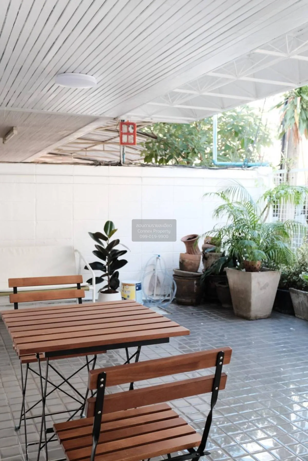 For Rent 2-storey townhouse, Ekkamai Soi 12. , Khlong Tan Nuea , 