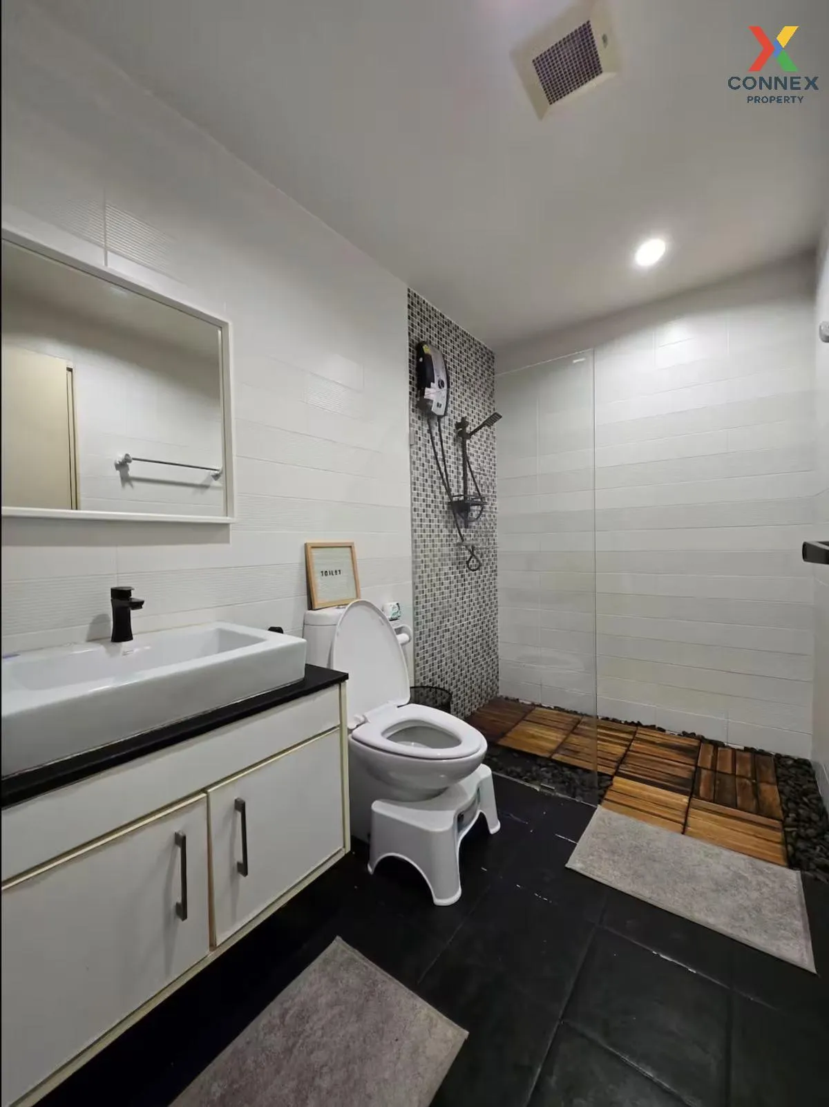 เช่าคอนโด  ดิ ไอริส พระราม9 - ศรีนครินทร์ สวนหลวง เขต สวนหลวง กรุ