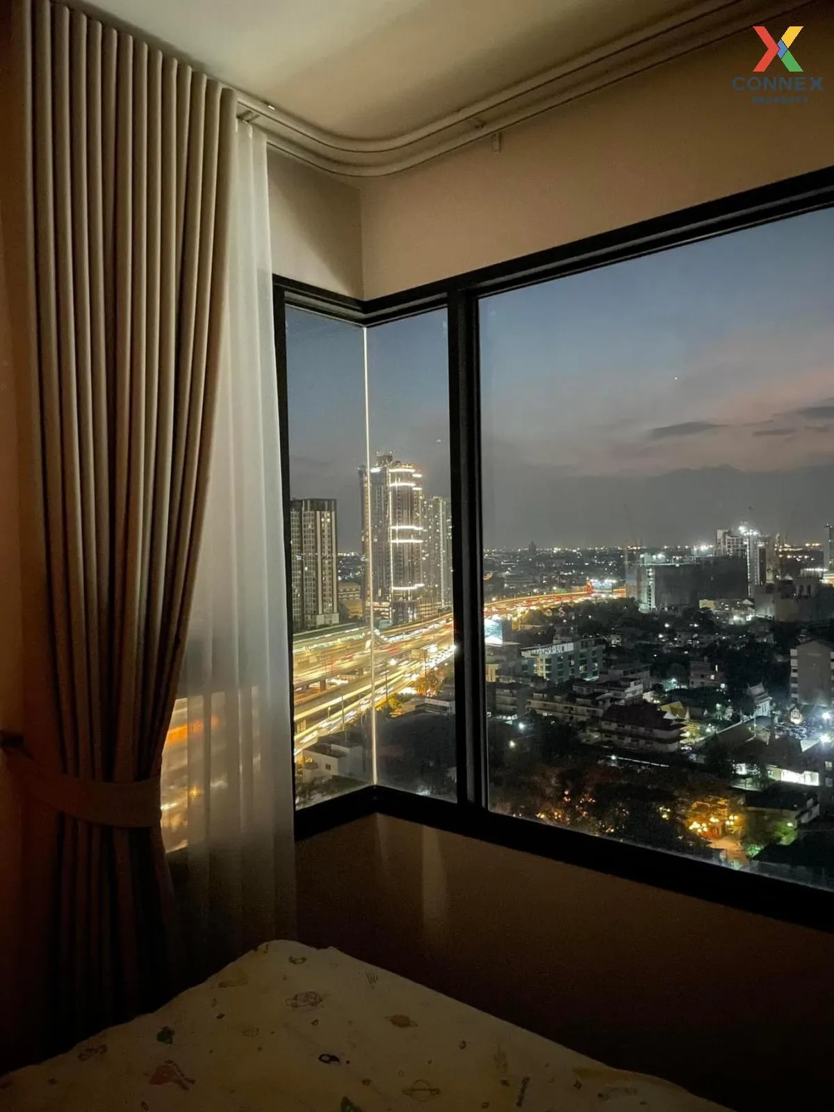 ขายคอนโด  ไลฟ์ สาทร เซียร์รา ดูเพล็กซ์ วิวสวย ชั้นสูง ห้องมุม หน้