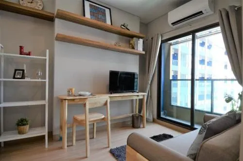 เช่าคอนโด  ลุมพินี สวีท เพชรบุรี - มักกะสัน ชั้นสูง MRT-เพชรบุรี มักกะสัน เขต ราชเทวี กรุงเทพ CX-90098