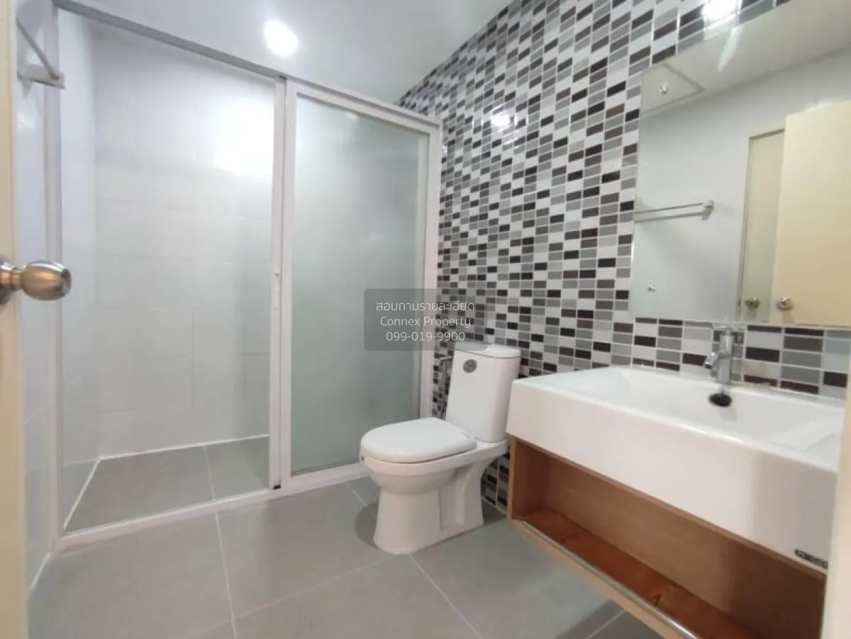 For Sale Townhouse/Townhome  , Pruksa Ville 32 Rama 2 , newly ren