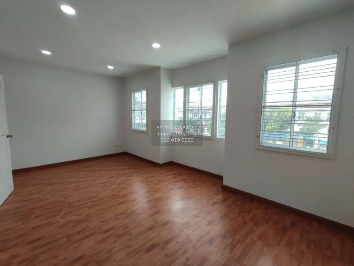 For Sale Townhouse/Townhome  , Pruksa Ville 32 Rama 2 , newly ren